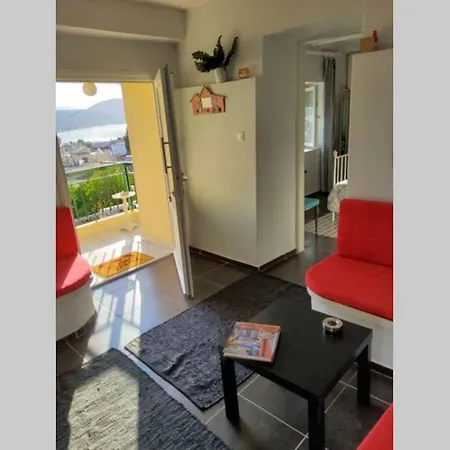 με συμπάθεια-with Sympathy - Private Parking Appartement Kavala