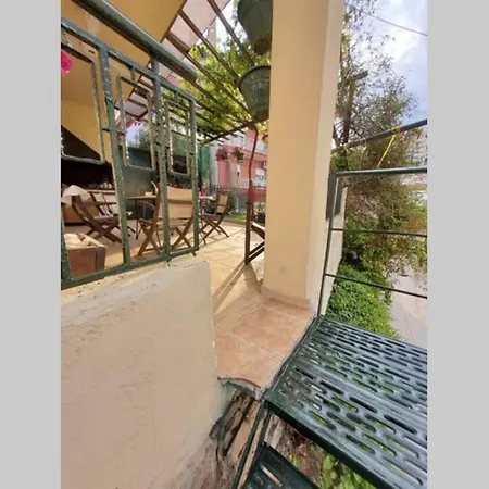 με συμπάθεια-with Sympathy - Private Parking Appartement *