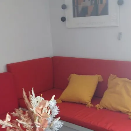 με συμπάθεια-with Sympathy - Private Parking Appartement Kavala