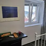 με συμπάθεια-with Sympathy - Private Parking Apartman Kavála