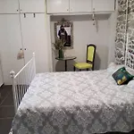 με συμπάθεια-with Sympathy - Private Parking Apartman